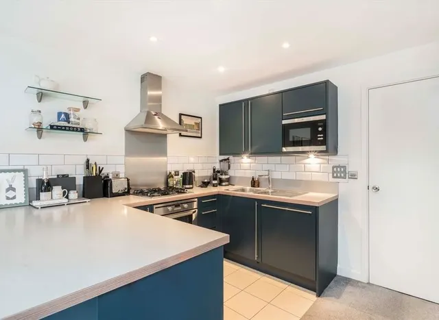 Photo 2 — Buckler Court, Holloway, N7