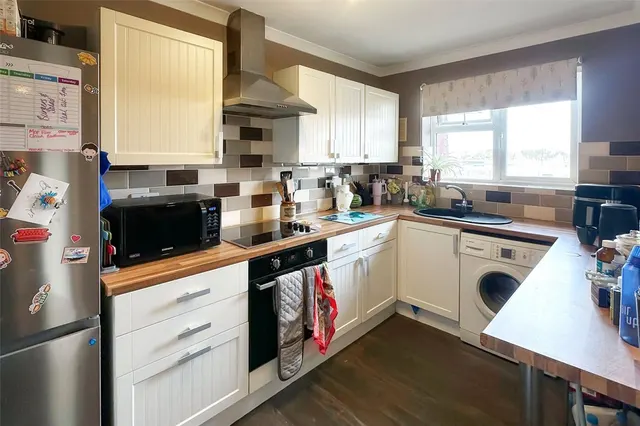 Ash Lane, Rustington, BN16, photo 3