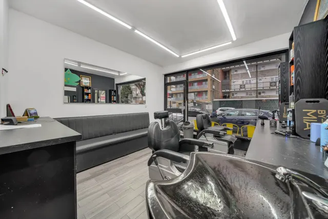 Capworth Street, Leyton, E10, photo 2