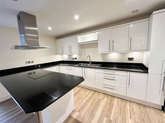 Photo 2 — Bluebell House, Riverdale Road, S10 3FZ