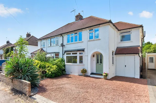 Roestock Gardens, Colney Heath, AL4, photo 1
