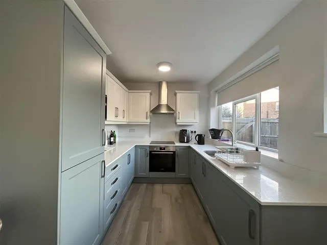 Manor Park North, Knutsford, WA16, photo 2