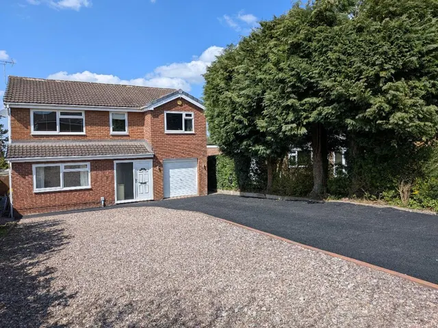 North Brook Road, Tarporley, photo 1