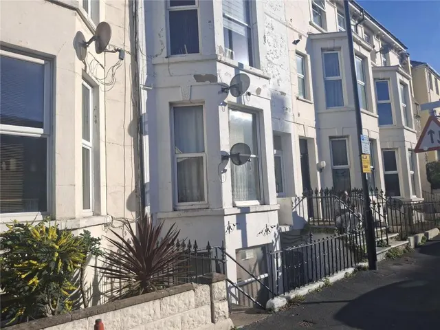 Cavendish Place, Eastbourne, BN21, photo 1