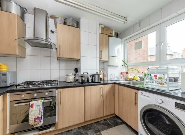 Photo 3 — North End Crescent, West Kensington, W14