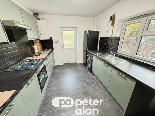 Newport Road, Cardiff, CF3, photo 3