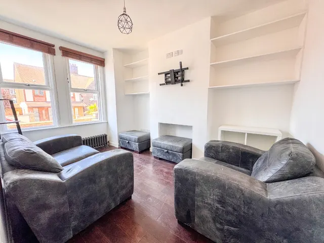Garland Road, Plumstead, London, SE18 2PL, photo 1