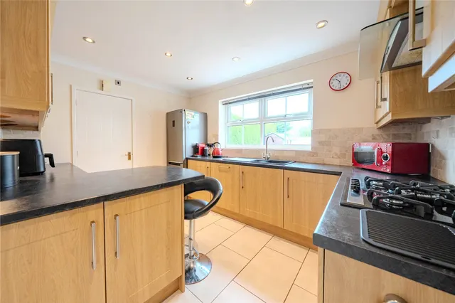 Parkcroft, Farsley, LS28, photo 3