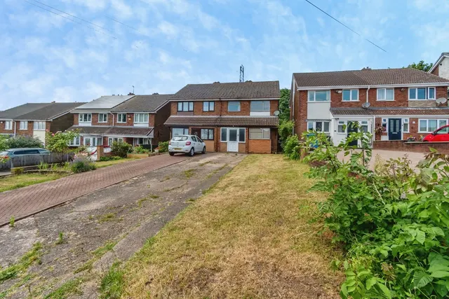 School Lane, Burntwood, Staffordshire, WS7, photo 1