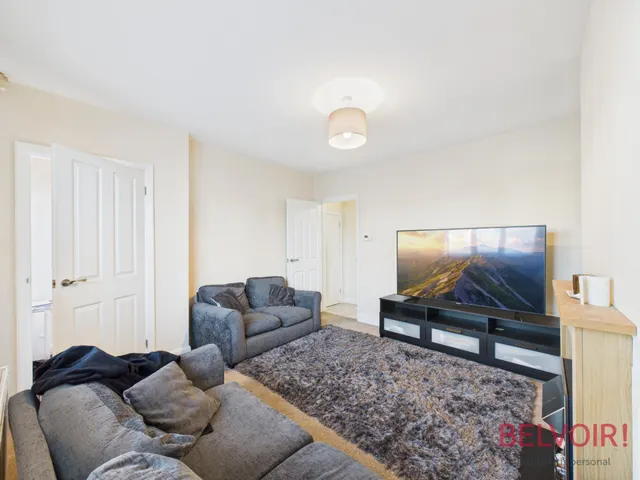 Hollington Road, Bilborough, NG8, photo 3