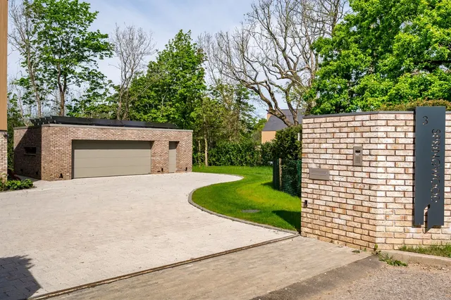 Heybridge Lane, Prestbury, photo 3