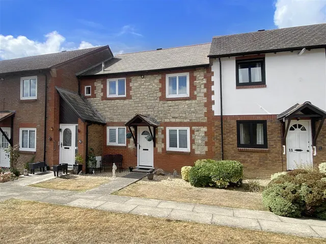 The Street, Rustington, photo 1