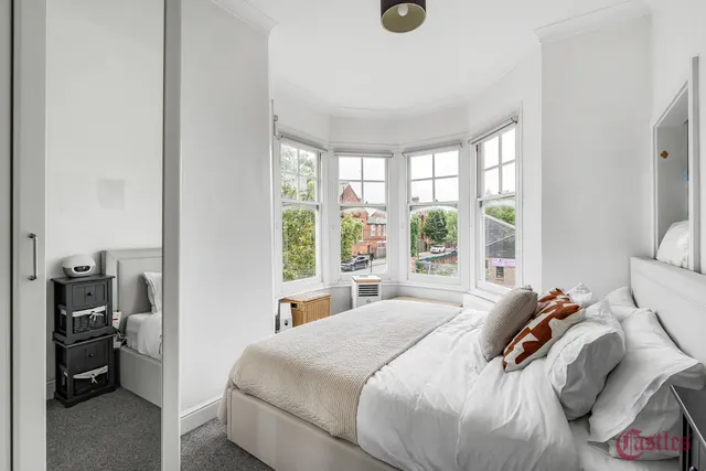 Palmerston Road, N22, photo 3