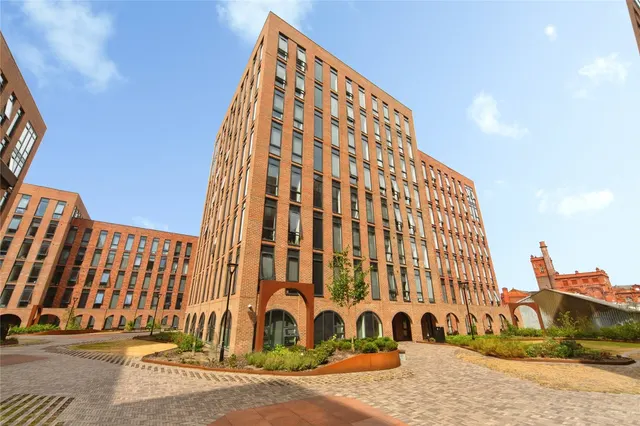 Neptune Place, Liverpool, L8, photo 1