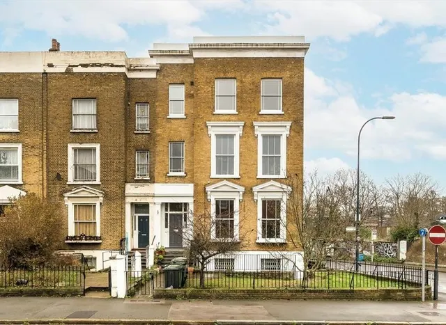 Lewisham Way, New Cross, SE14, photo 1