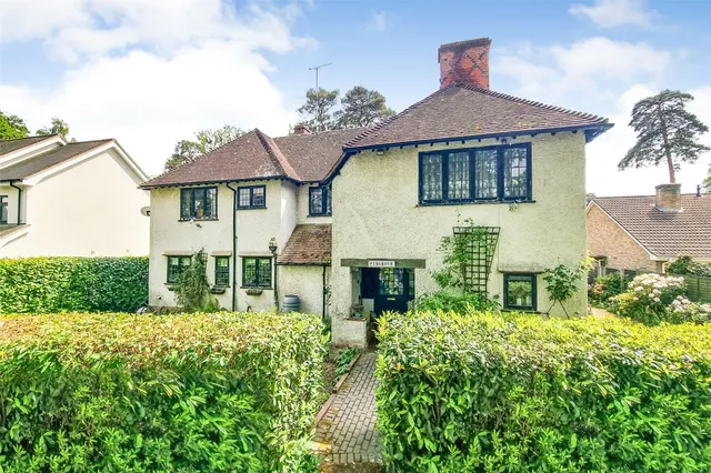 Horseshoe Lane, Ash Vale, Guildford, Surrey, GU12 5LL, photo 1