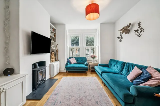 Skelbrook Street, London, SW18, photo 3