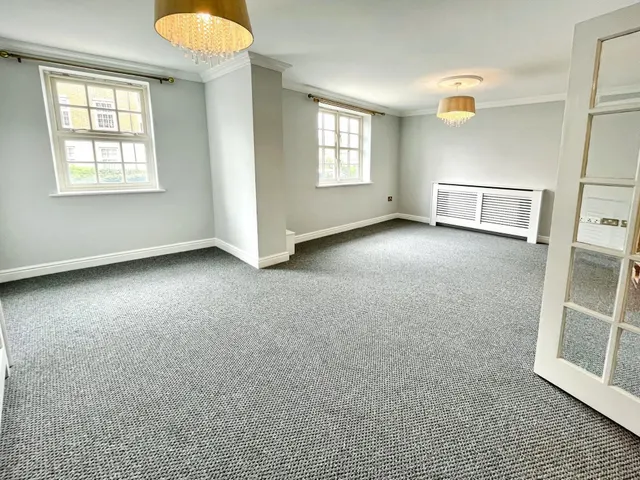 Bishopfields Drive, York, YO26, photo 1