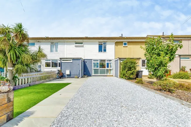 Allan Close, Tunbridge Wells, photo 1