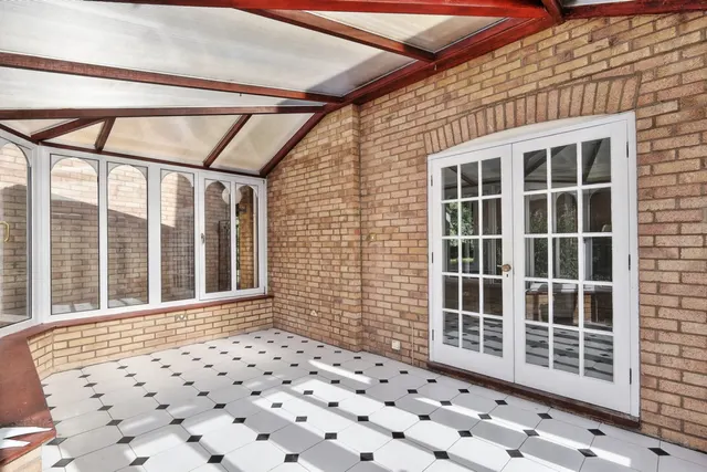 Photo 2 — Hawthorn Avenue, Sawston