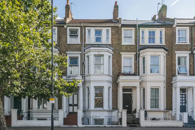 25 Shepherd's Bush Road, London, photo 1