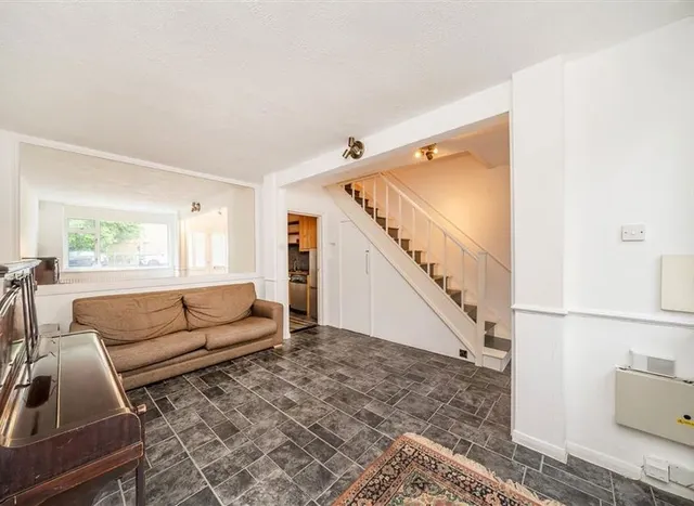 Photo 2 — Leyland Road, Lee, SE12