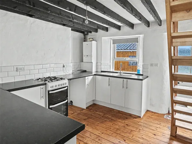 Crinnicks Hill, Bodmin, PL31, photo 3