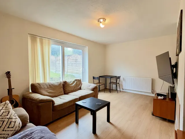 Cordelia Crescent, Borstal, ME1, photo 2