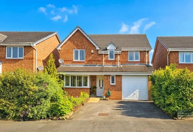 Cockerell Drive, Britannia, OL13, photo 1