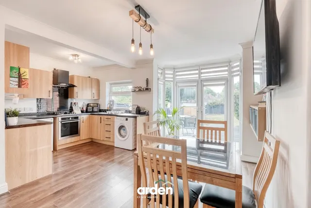 Bristol Road South, Rednal, B45, photo 2