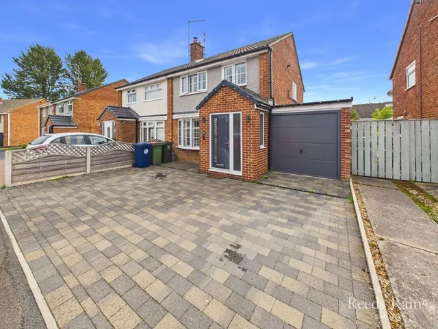 Baysdale Close, Guisborough, North Yorkshire, TS14, photo 1