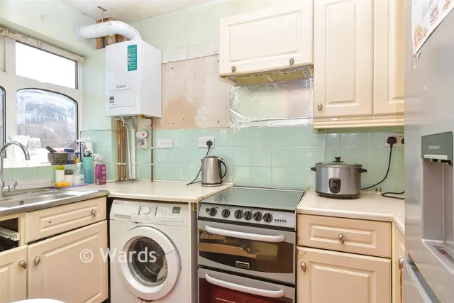 Knights Manor Way, Dartford, DA1, photo 3