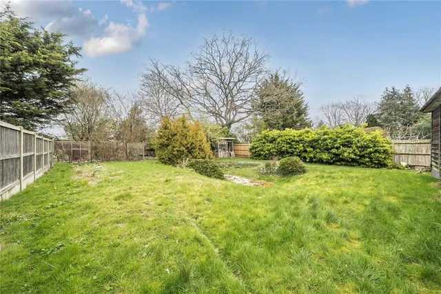 Photo 3 — Craven Road, Orpington, BR6