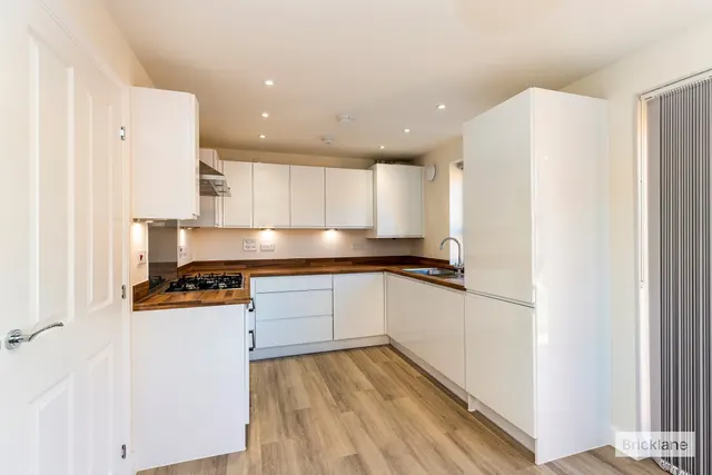 Quince Close, Peterborough, PE7, photo 3