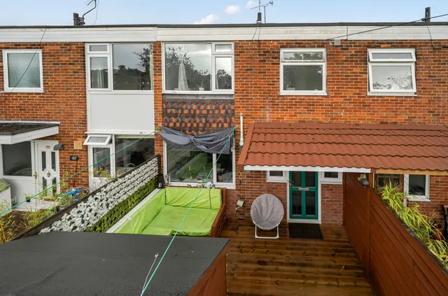 Fleet Road, Fleet, GU51, photo 1