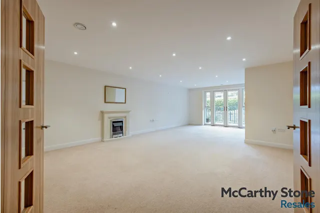 Granham Close, Marlborough, SN8, photo 2