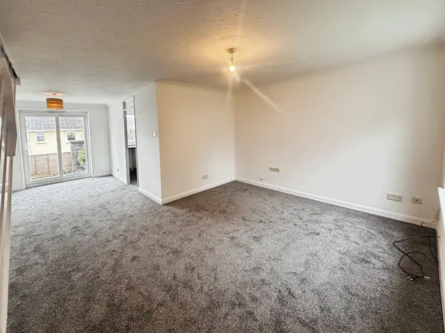 Prospect Walk, Saltash, PL12, photo 3