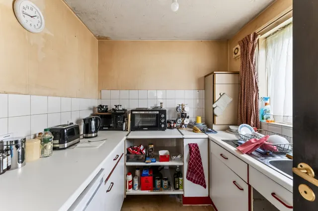 Connaught Gardens, Morden, SM4, photo 2
