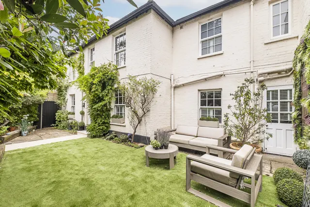 St. Johns Grove, Richmond, TW9, photo 1
