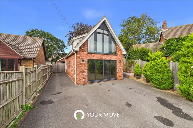 Photo 3 — Gilpin Road, Lowestoft, Suffolk, NR32