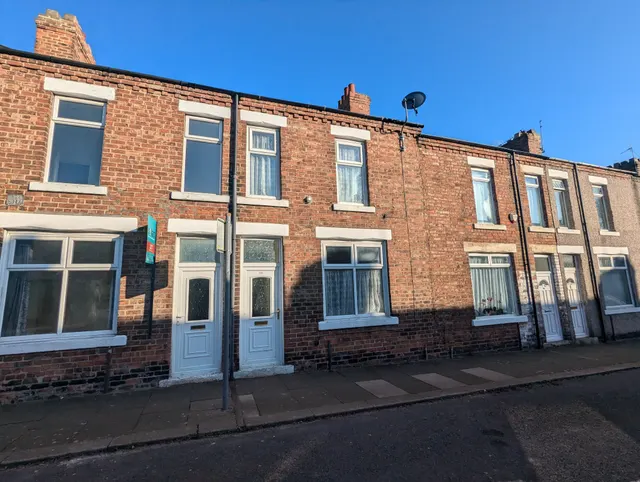 Borough Road/ Central, Darlington, DL1, photo 1