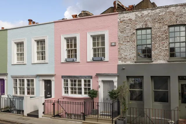 Uxbridge Street, Kensington, London, photo 1