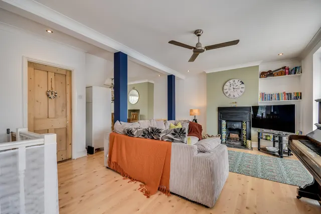 Photo 2 — 200 Upper Bridge Road, Chelmsford, Essex, CM2 0RU