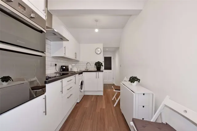 Hill Farm Road, Marlow, SL7, photo 1