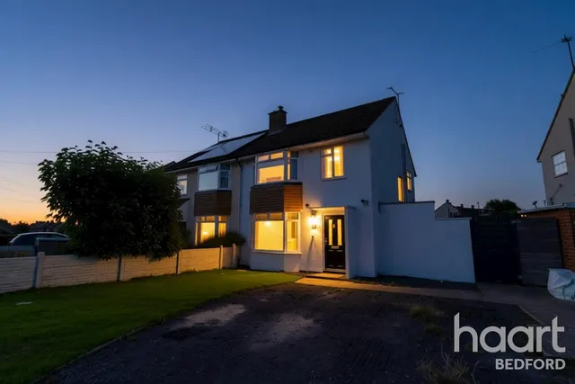 Highbury Grove, Bedford, MK41, photo 1
