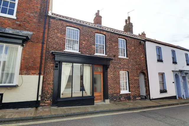 South Street, Caistor, LN7, photo 1
