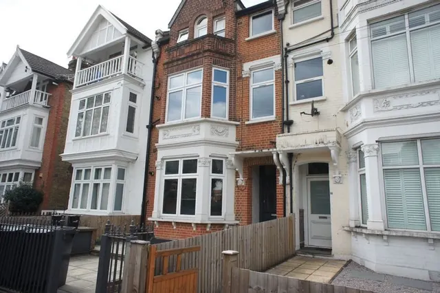 London, SW2, photo 3