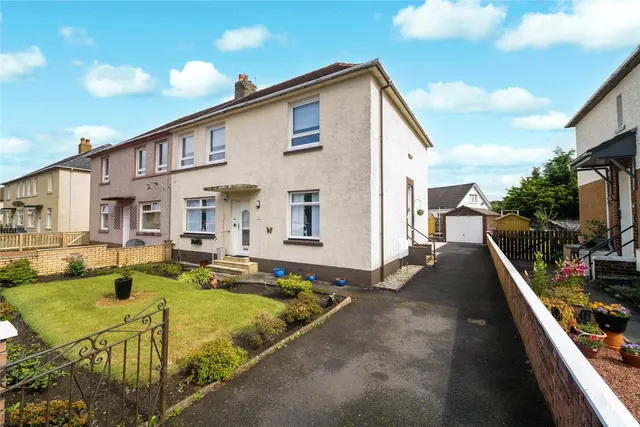 Allan Square, Irvine, North Ayrshire, KA12, photo 1