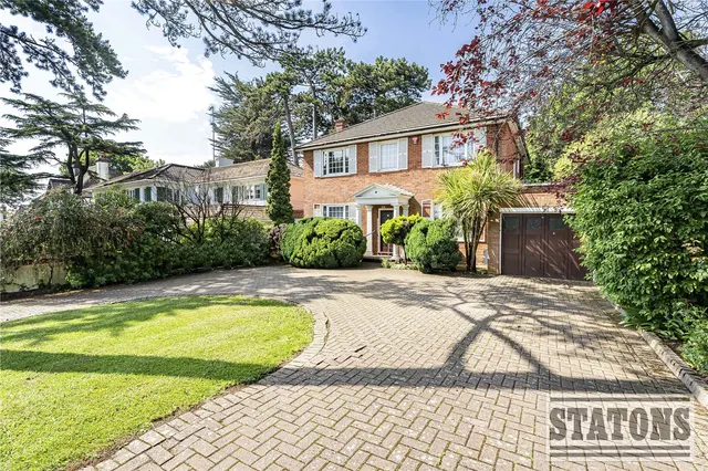 Green Dragon Lane, London, N21 1EN, photo 1