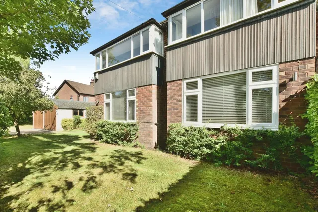 Cumber Lane, Wilmslow, SK9, photo 1